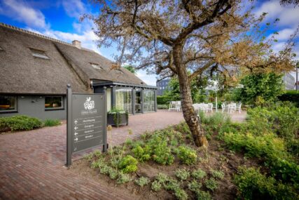 Sfeervolle locatie op Green Village in Nieuwegein tijdens Power Up Life 2025